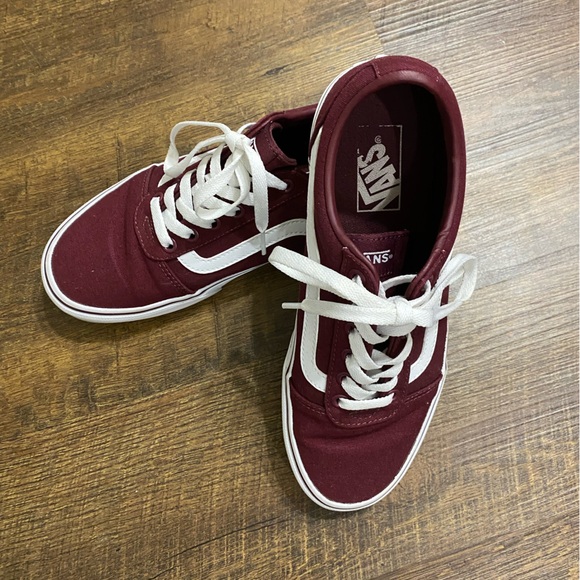 Vans burgundy Aggie Maroon women’s size 8.5 - Picture 1 of 6